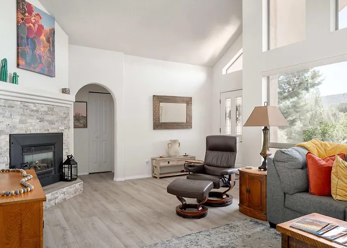 Holiday home Red Rock Vista - Luxe Comfort & Breathtaking Views *