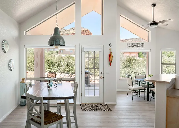 Red Rock Vista - Luxe Comfort & Breathtaking Views Holiday home Sedona