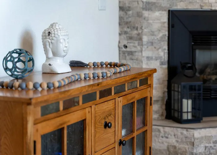 Red Rock Vista - Luxe Comfort & Breathtaking Views Holiday home