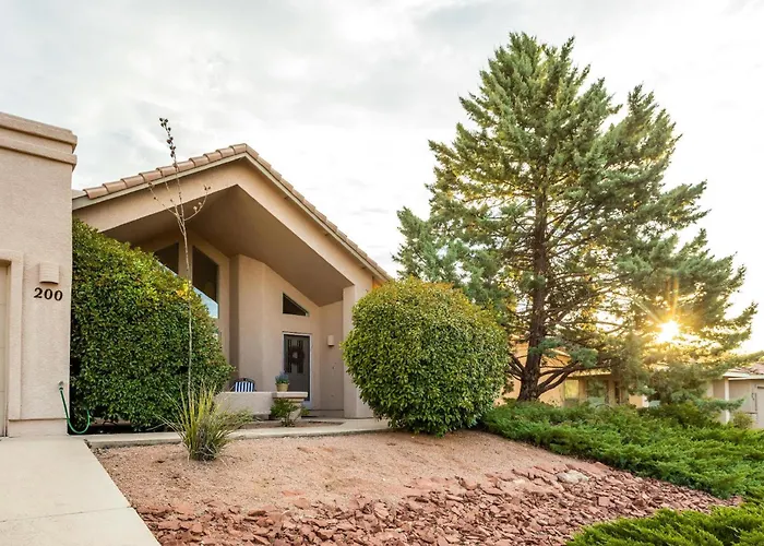 Red Rock Vista - Luxe Comfort & Breathtaking Views