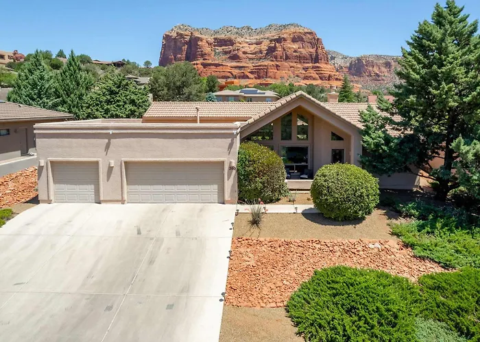 Holiday home Red Rock Vista - Luxe Comfort & Breathtaking Views